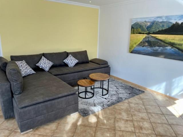 Kleines Haeuschen Mit Bergblick Apartamento Eschenlohe Exterior foto